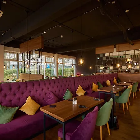 ホテル Diwotel By Trip Frankfurt Airport 4*