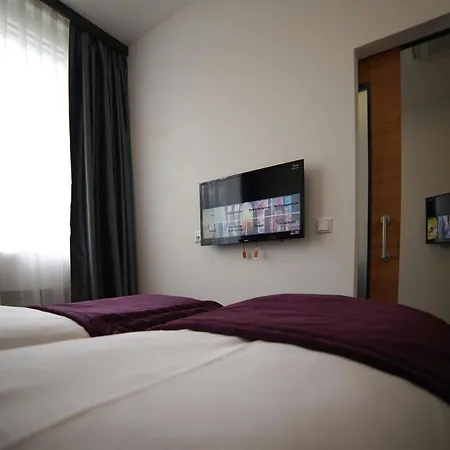 酒店 Diwotel By Trip Frankfurt Airport 4*